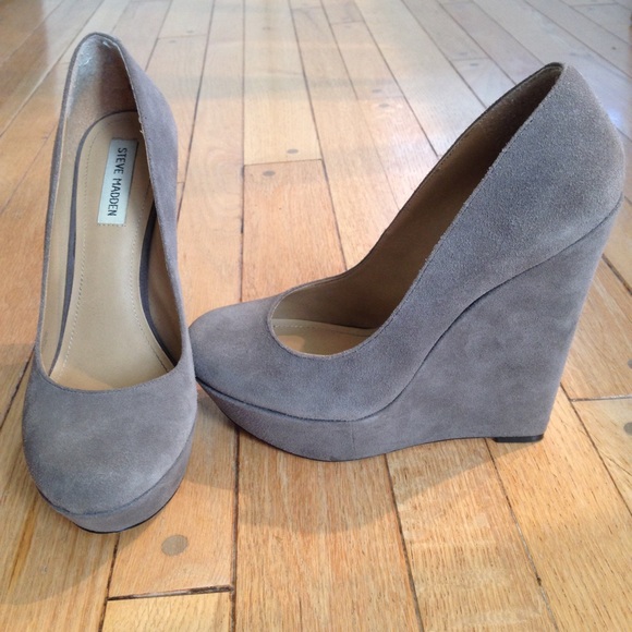 Steve Madden Shoes - Steve Madden Wedges
