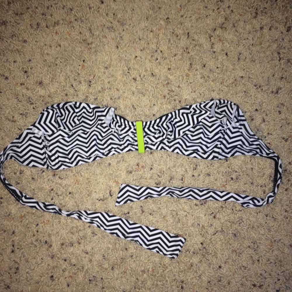 Bathing suit top