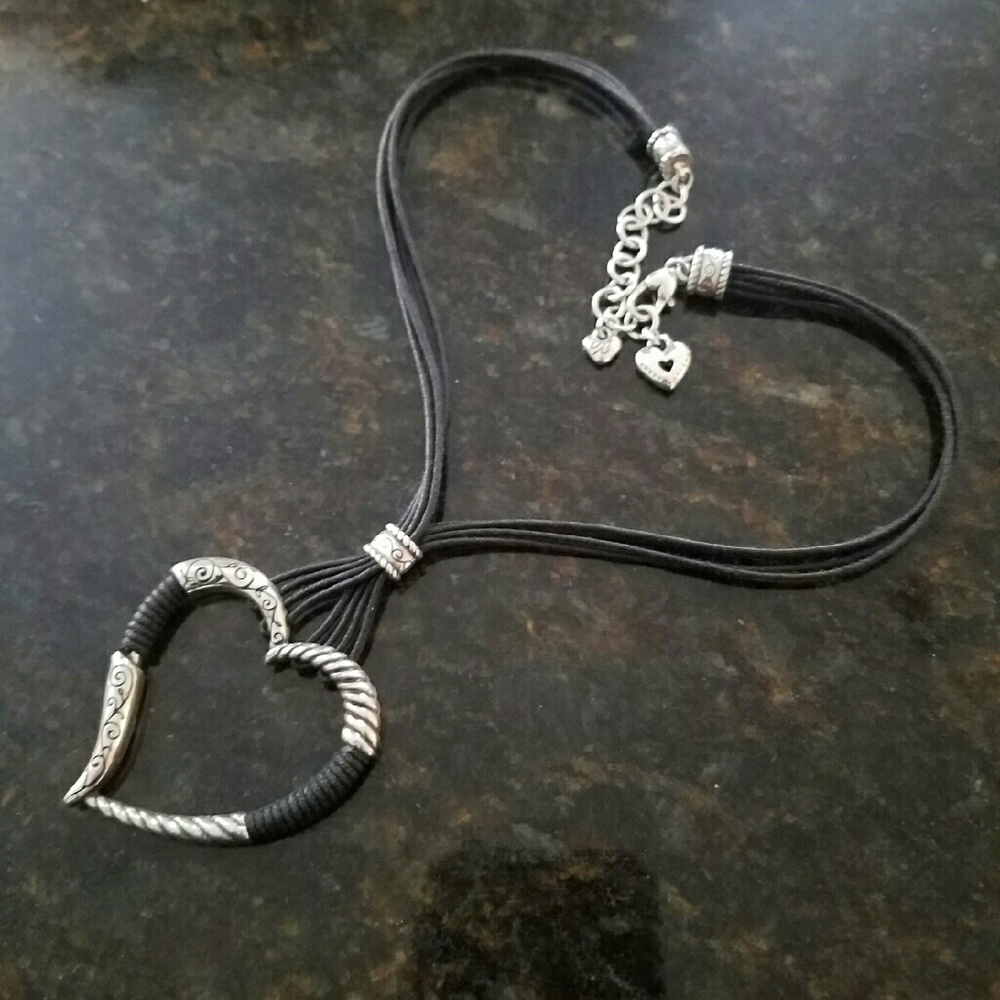 VALENTINE SPECIAL 💘 Brighton Necklace
