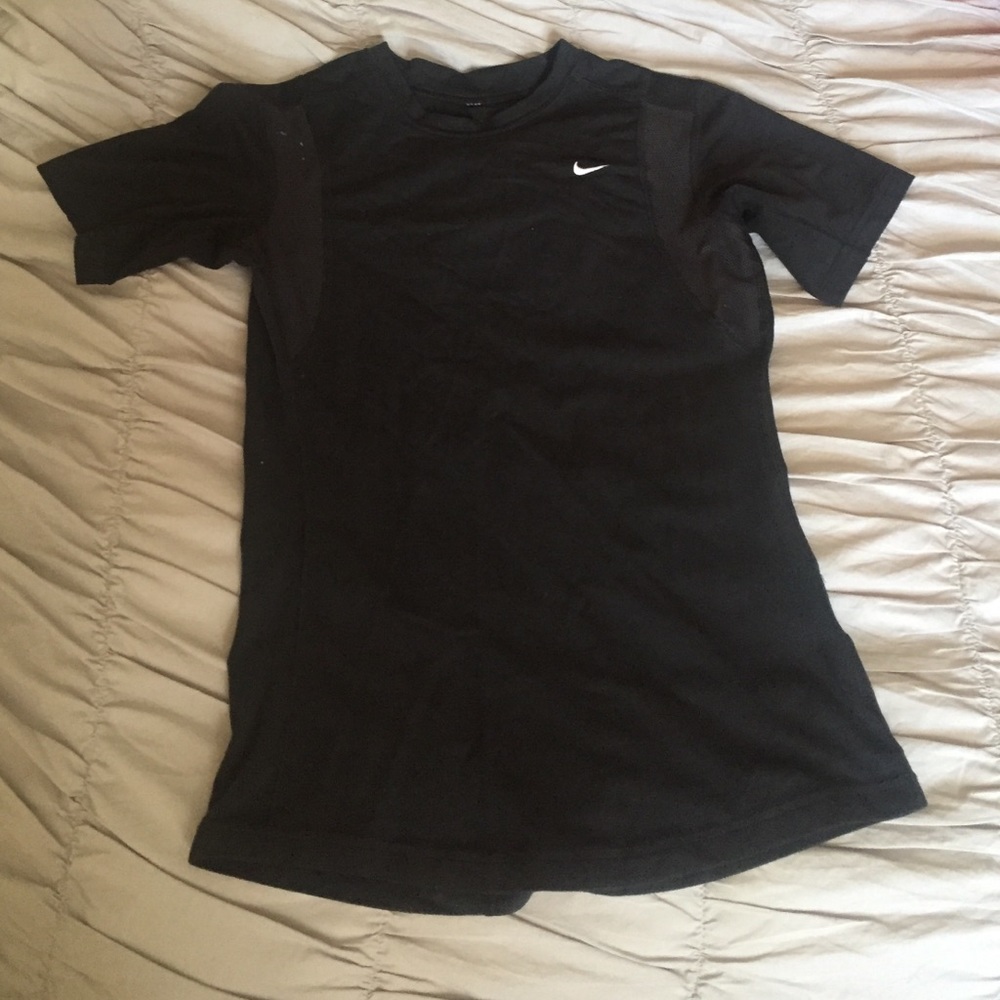 Nike FitDry Shirt