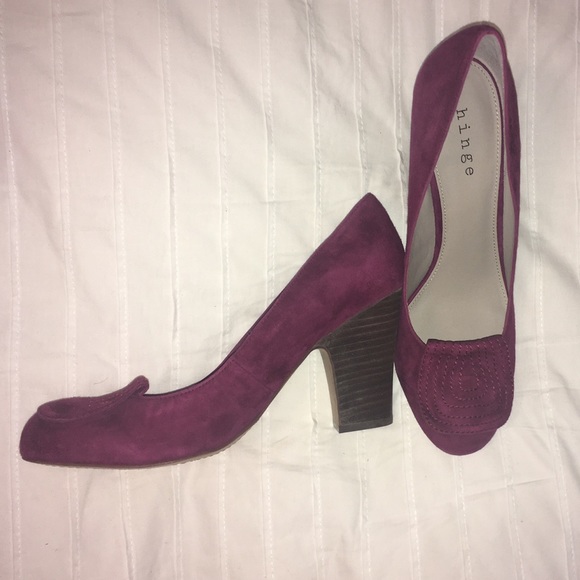 Maroon heels 👠 - Picture 2 of 3