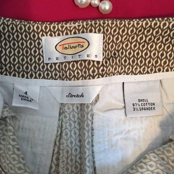Patterned Talbots Capris - Picture 3 of 3