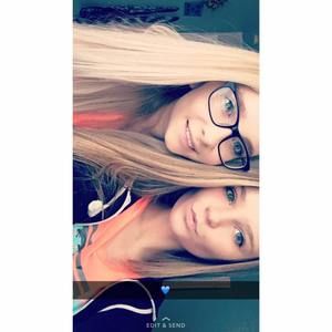 Meet your Posher, Avery