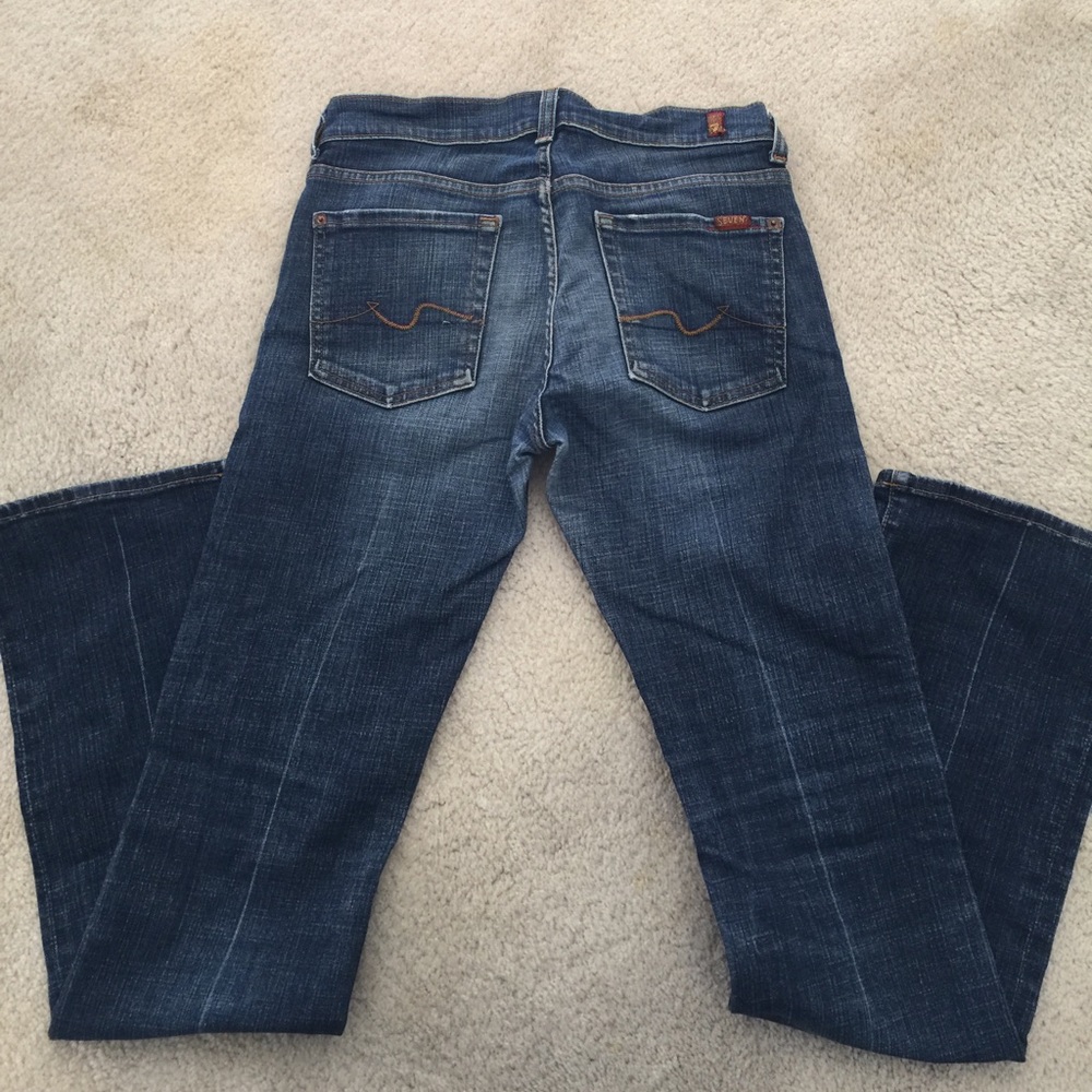 Seven for All Mankind Jeans. Size 27.