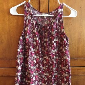 Sanoma red and white tank