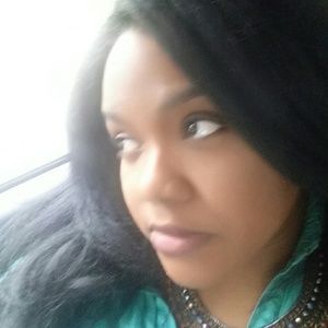 Meet your Posher, Tanarsha