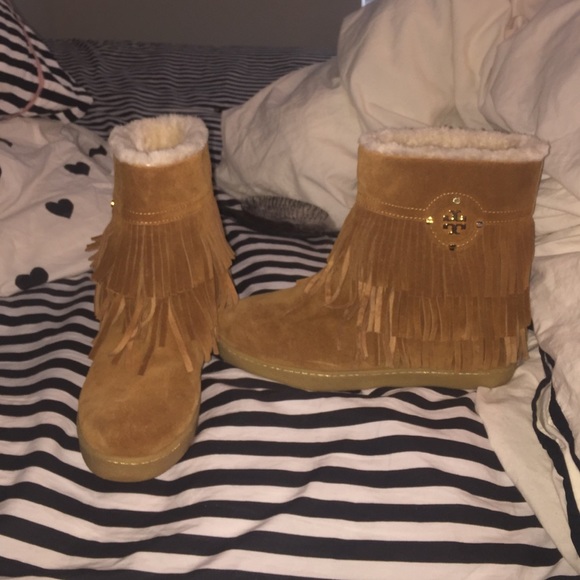 Tory Burch Collins fringe boots - Picture 2 of 4