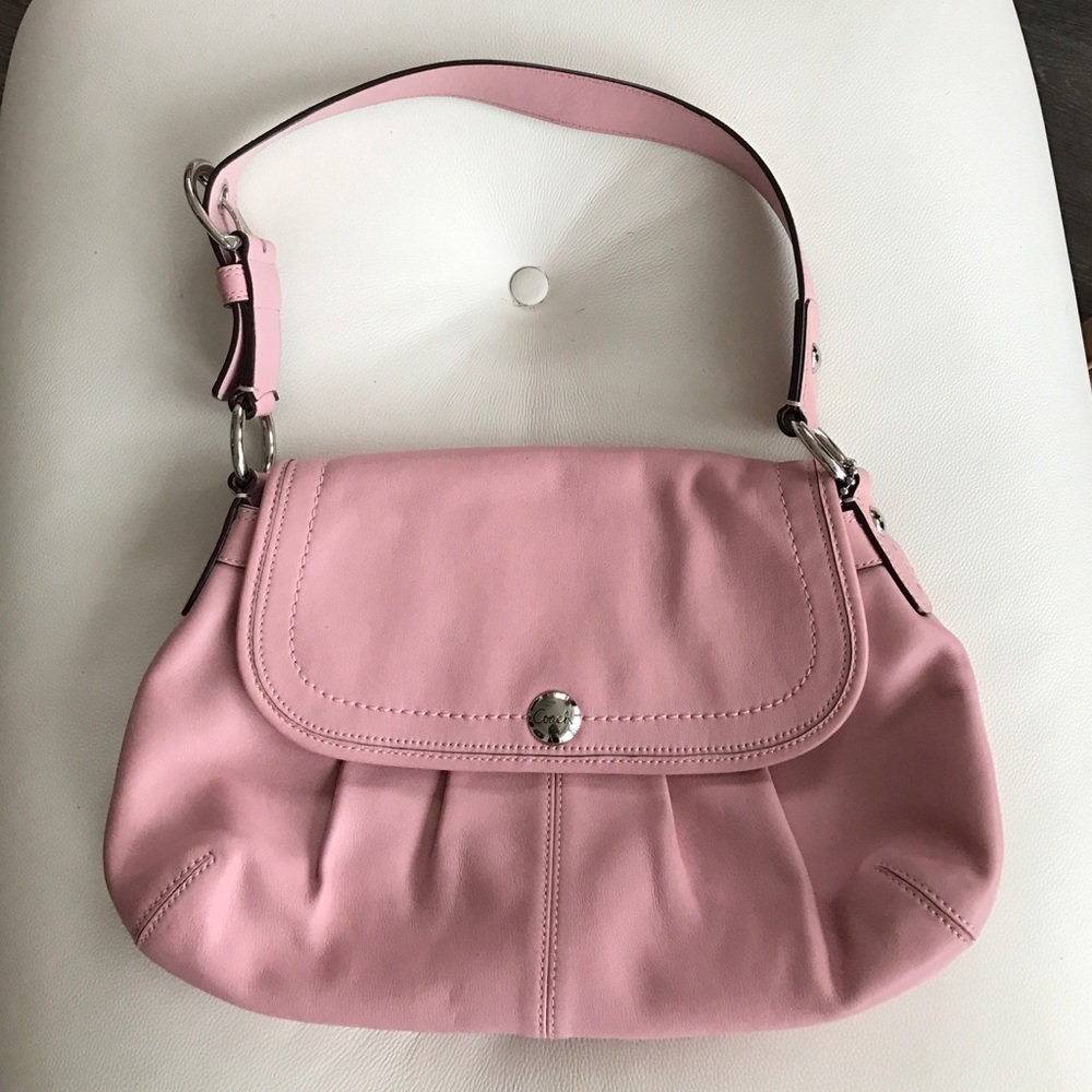 Coach purse pink only worn once