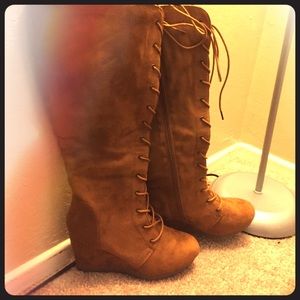 SOLD! -- Brand new lace up boots
