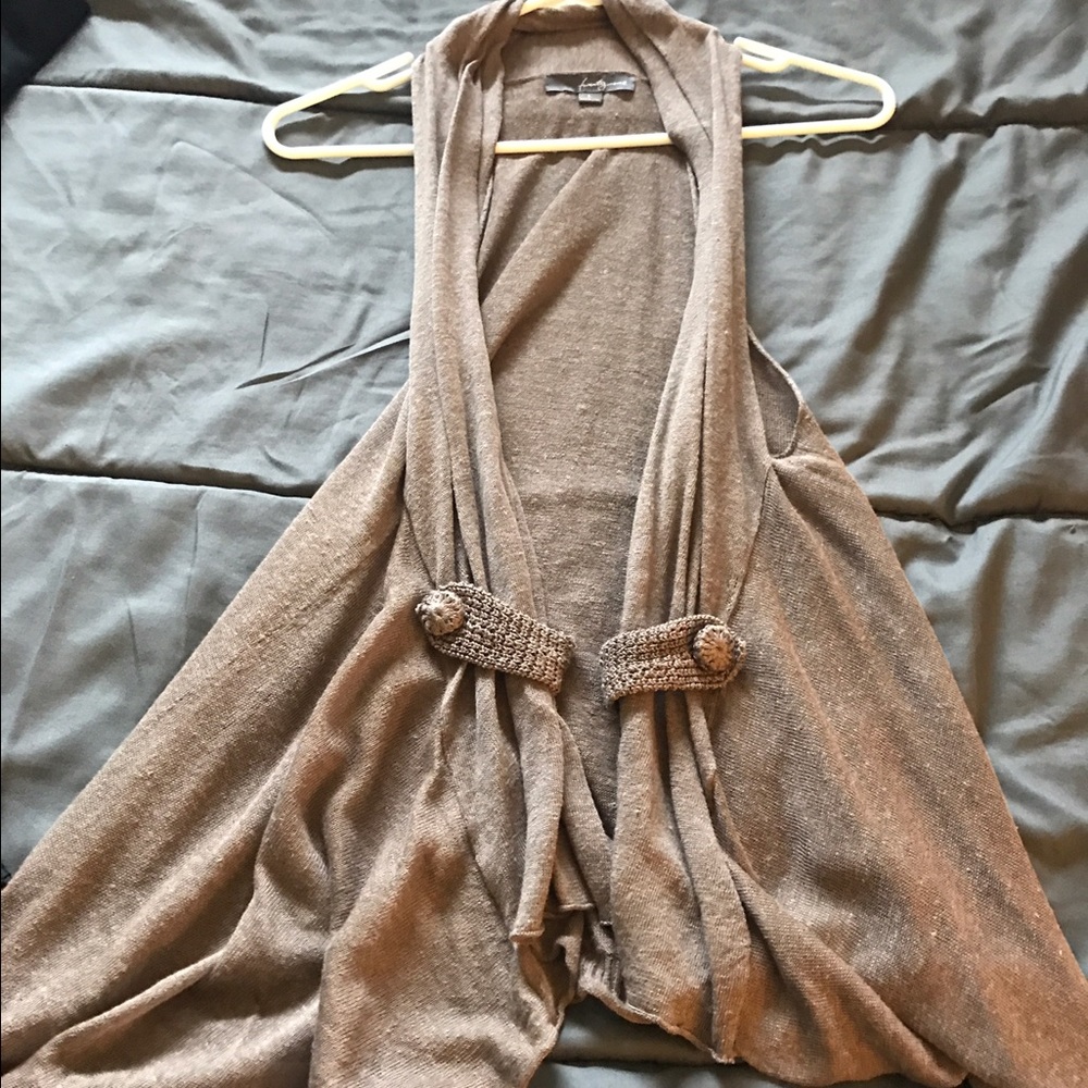 Light vest