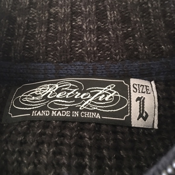 Retro Fit Men's sweater - Picture 2 of 4