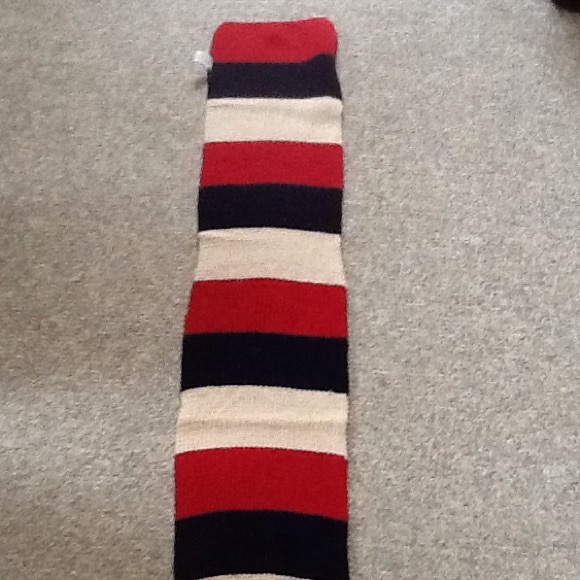 Scarf - Picture 4 of 4