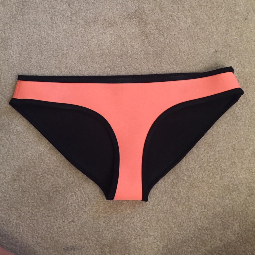 Small Triangl Bikini Bottoms