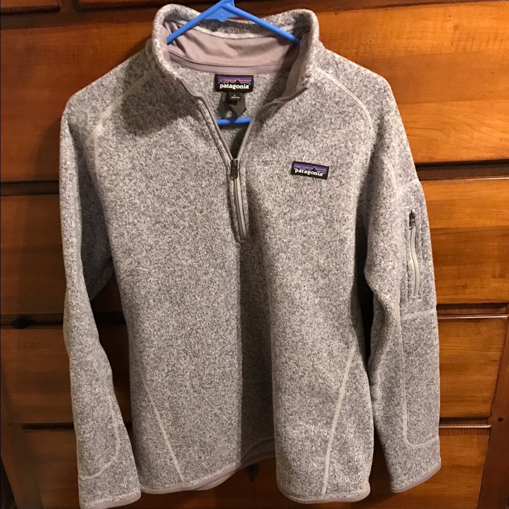 Heathered purple/gray Patagonia pullover