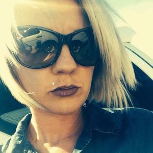 Meet your Posher, Justine