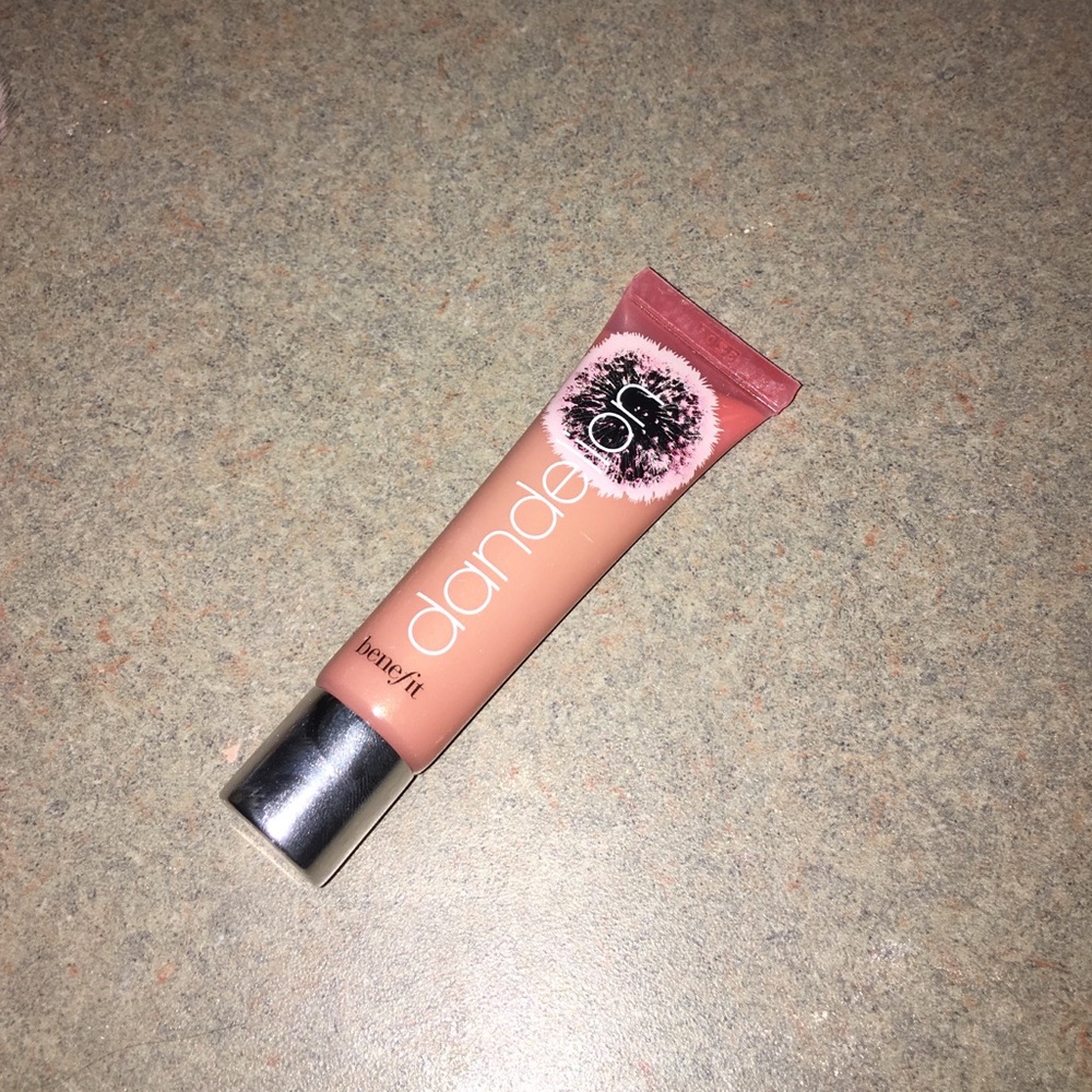 Benefit Dandelion Lipgloss