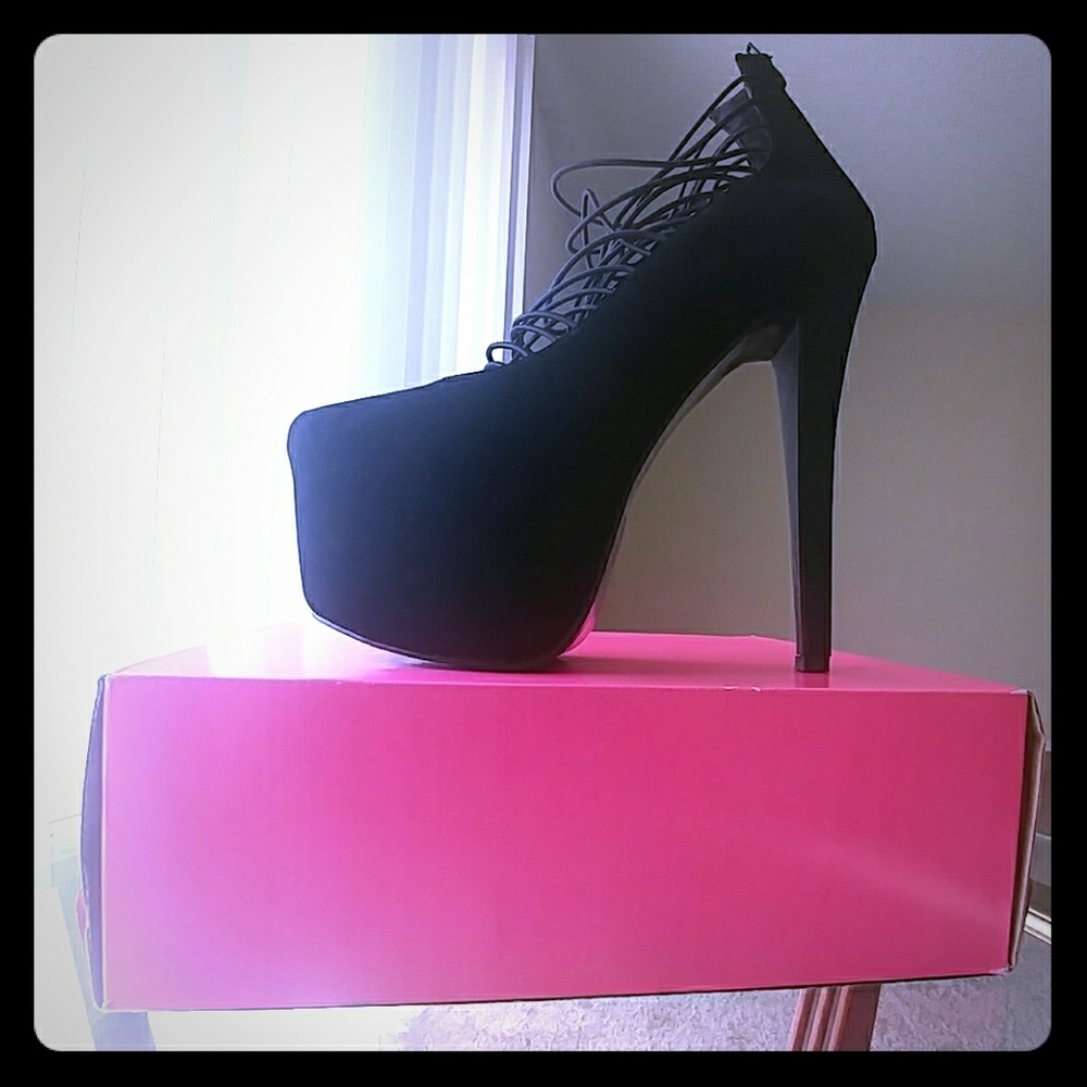 10" heels