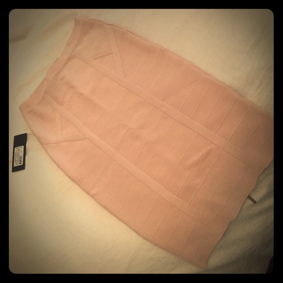SOLD!!!! Marciano Rosalinda bandage skirt - Picture 1 of 4