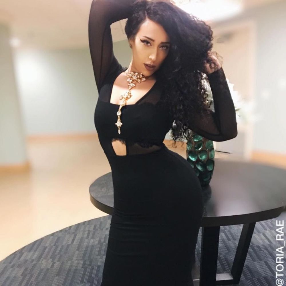 Meet your Posher, Victoria