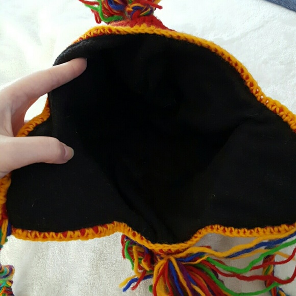 Rainbow Mohawk beanie - Picture 3 of 3