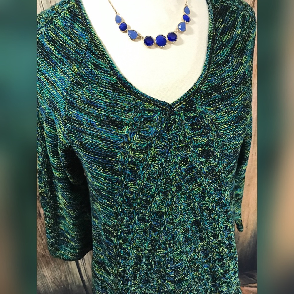 NY Collection- Loop Knit Sweater - Picture 2 of 4