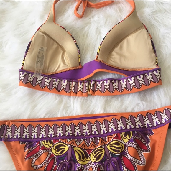 Victoria Secret Bathing suit - Picture 3 of 3