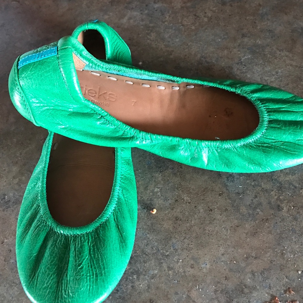 Size 7 Tieks