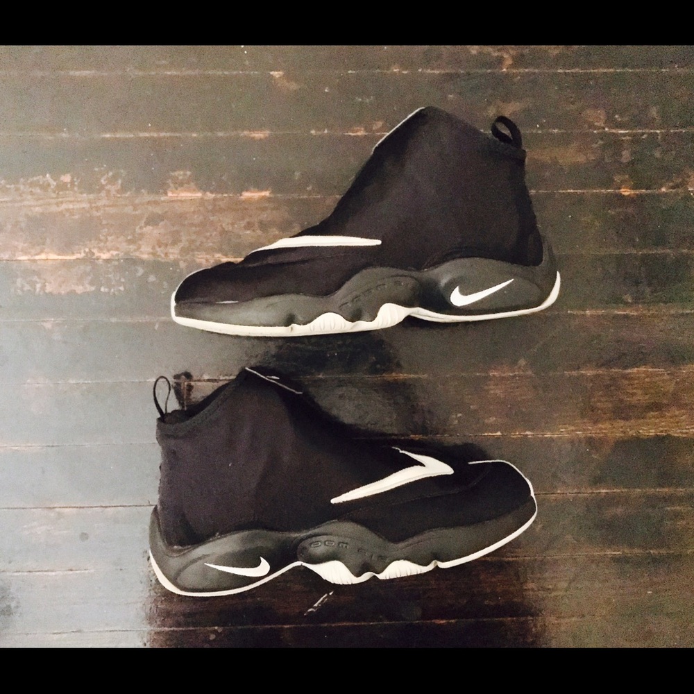 Nike Basketball "Gloves"