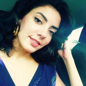 Meet your Posher, Mariana