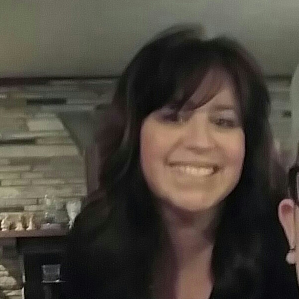 Meet your Posher, Bobbi
