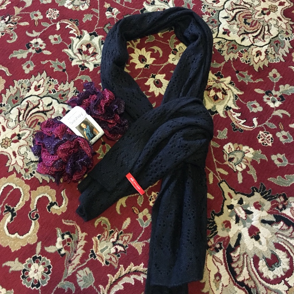 💥💥 New 2 warm scarves