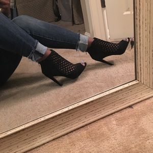💥 Last Markdown 💥Charlotte Russe Ankle Heels