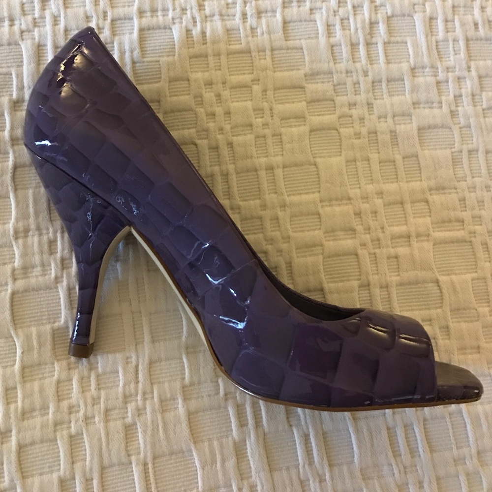 BCBGirls fig patent alligator peep toed heels.