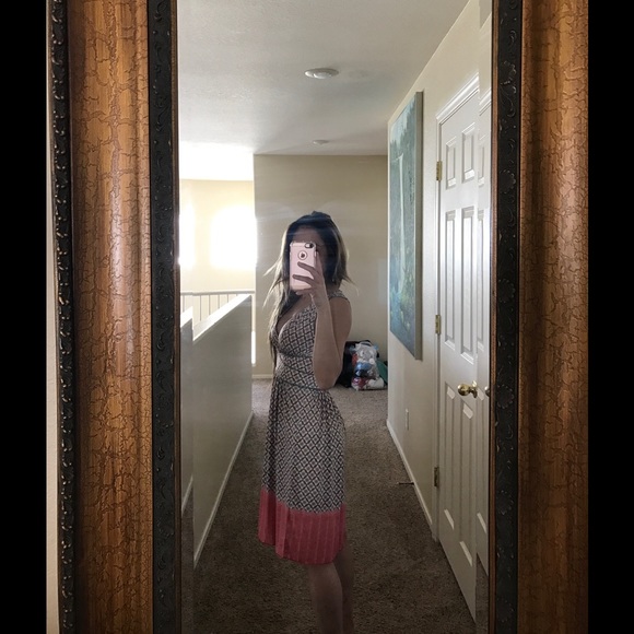 PERFECT GIFT! SUN DRESS!! CUTE AND SIZE SMALL - Picture 2 of 3