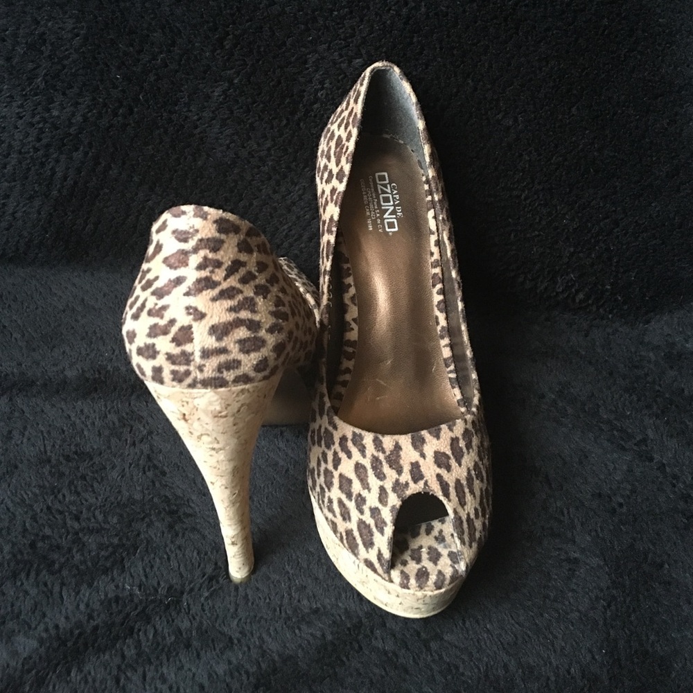 Leopard heels