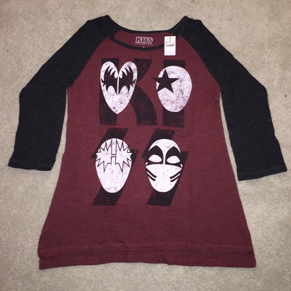 Kiss shirt