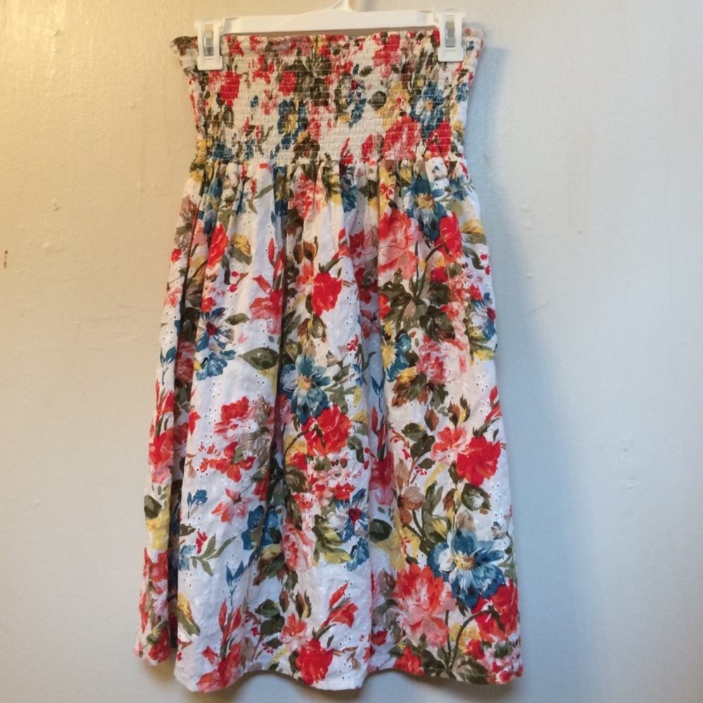 Forever 21 Floral Strapless Dress / Tunic