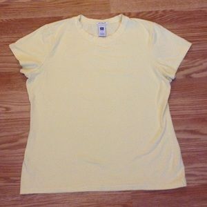 Stretchy GAP tee