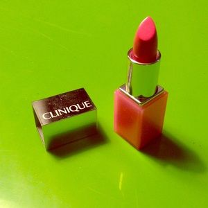 Clinique bubblegum pop lipstick