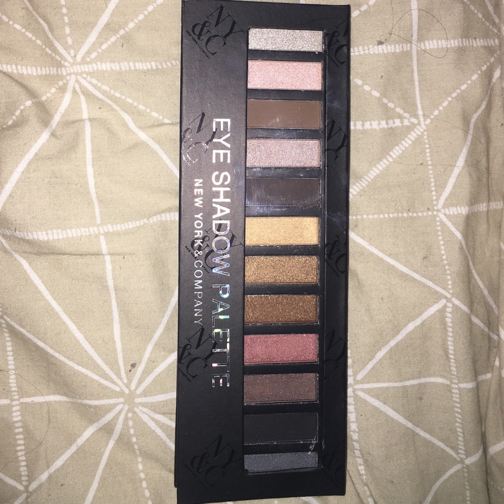 New York and Company Eyeshadow Palette