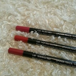 CLOSET CLOSING 8/15 New, Set of 3 Nabi Lip Liners!