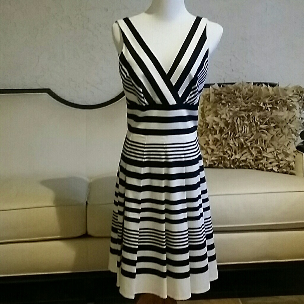 White House Black Market Dress