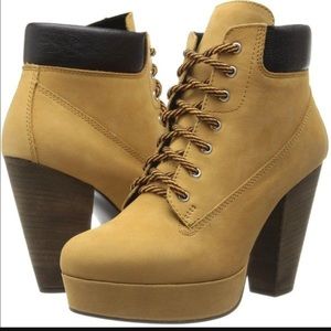 Steve Madden timer wheat