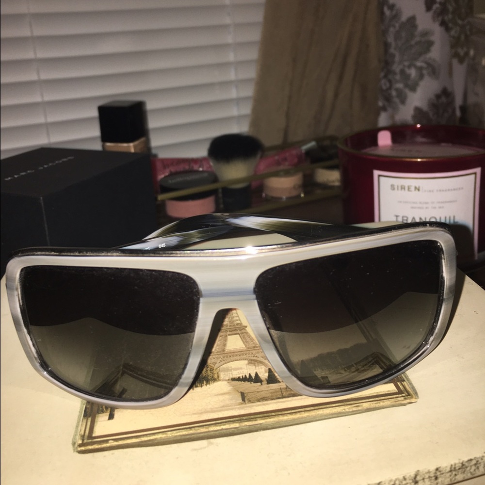Lacoste Shades
