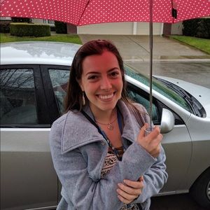 Meet your Posher, Carolyn