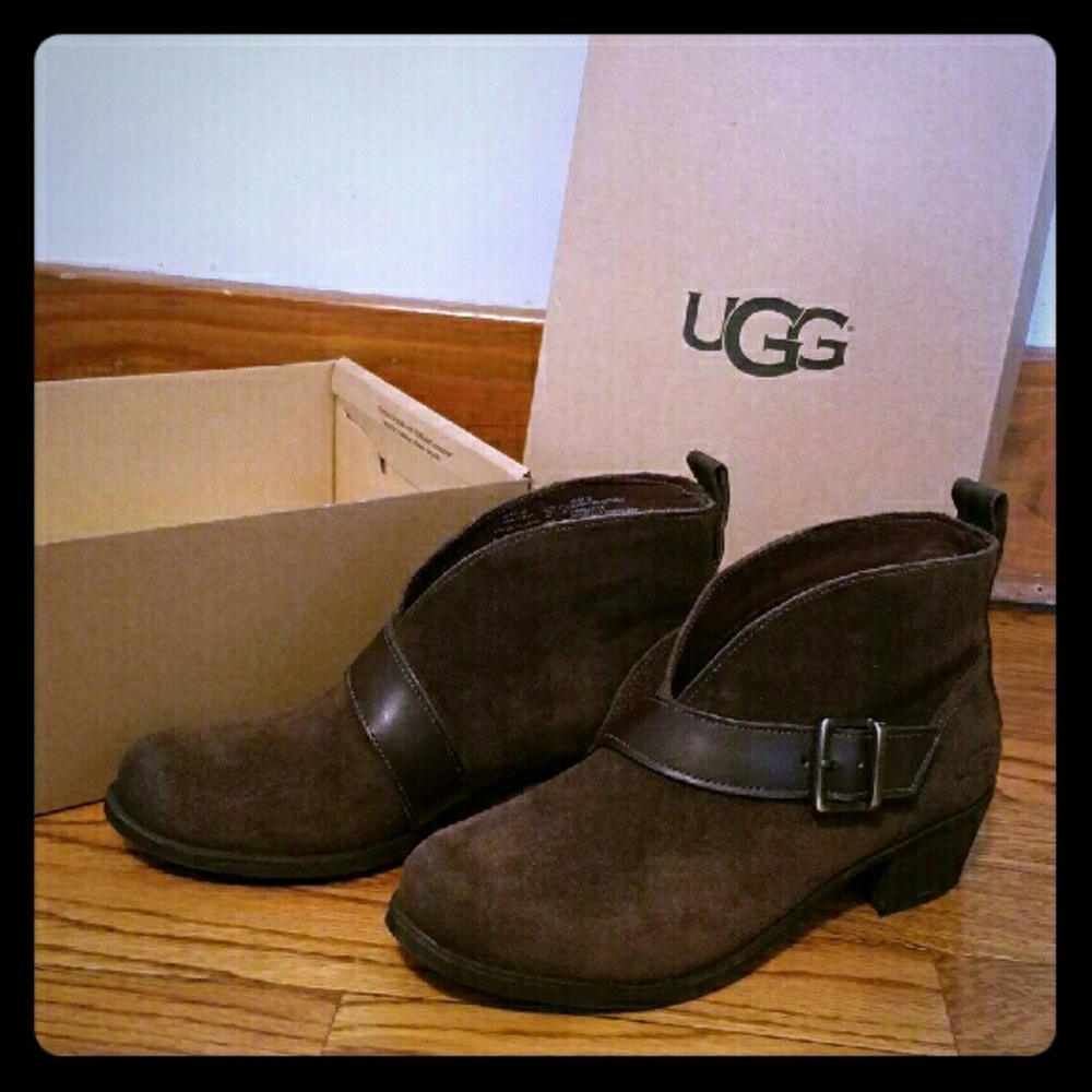 Brand New Brown Ugg Ankle Boots!!