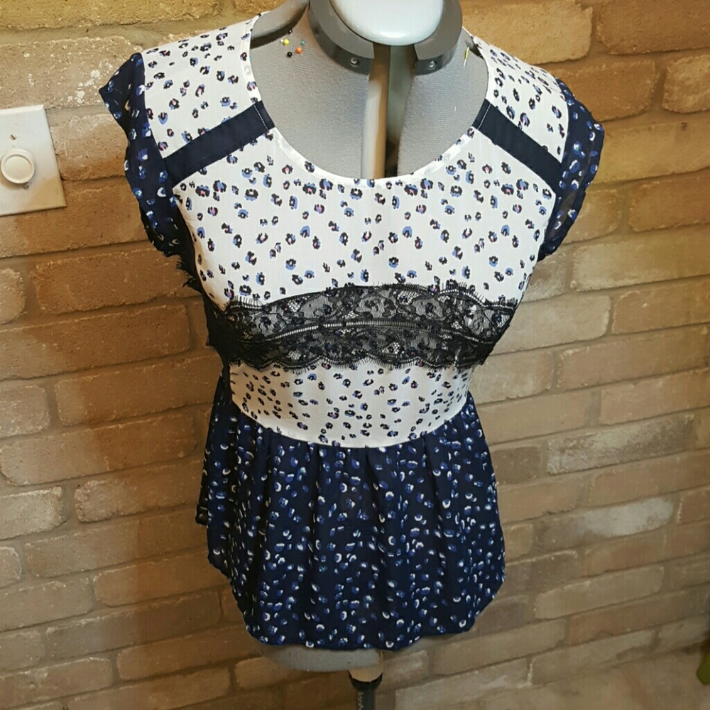 Mixed Print lace Peplum with zipper