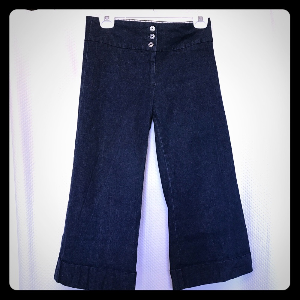 Cropped wide leg jeans