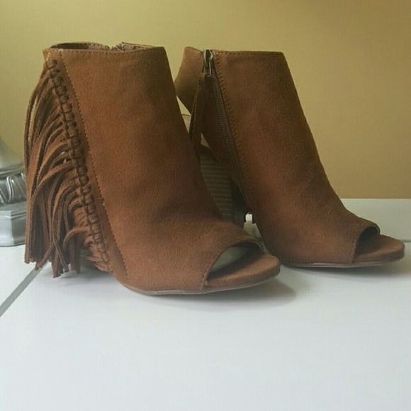 coconuts by matisse fringe boots