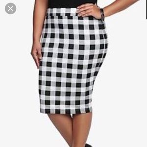 Torrid skirt! Size 3